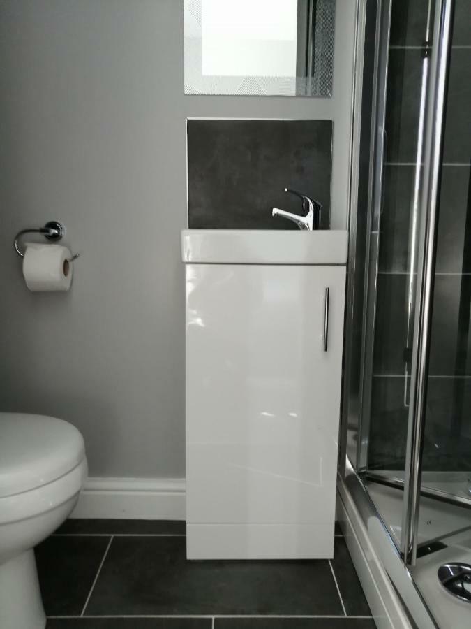 Encore Rooms Сканторп Екстер'єр фото
