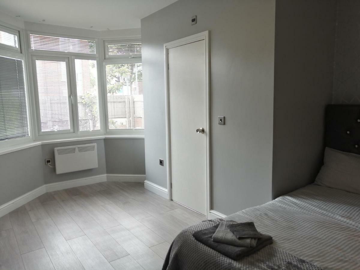 Encore Rooms Сканторп Екстер'єр фото